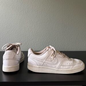 Nike Women's Sneakers White 9